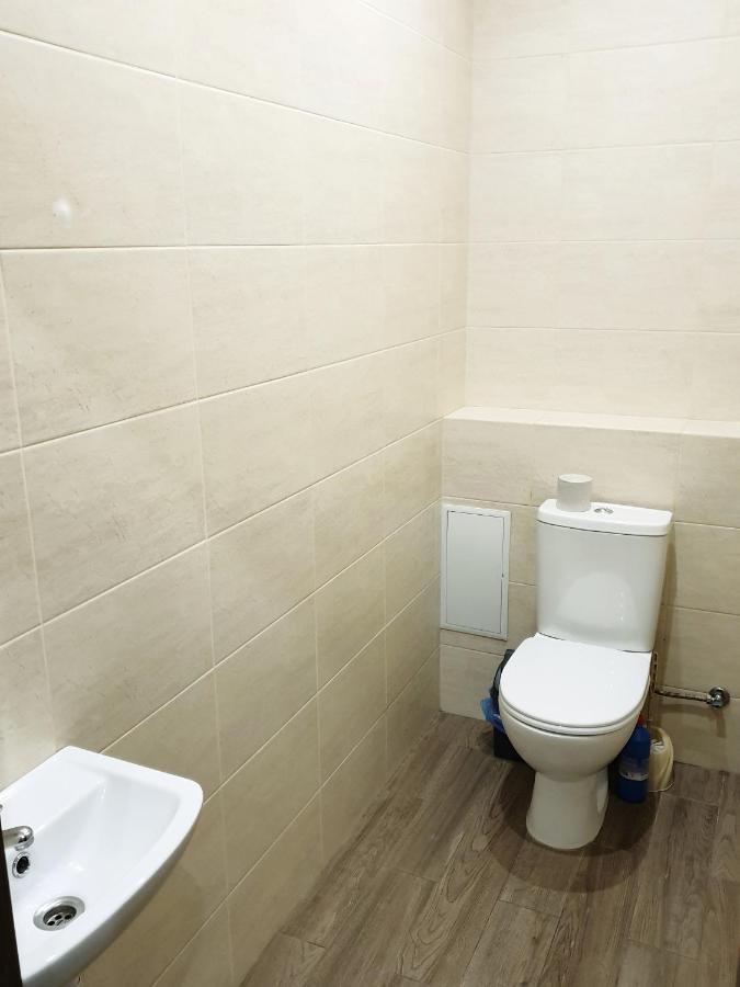 Apartment On Kravchuka, 11B Lutsʼk المظهر الخارجي الصورة